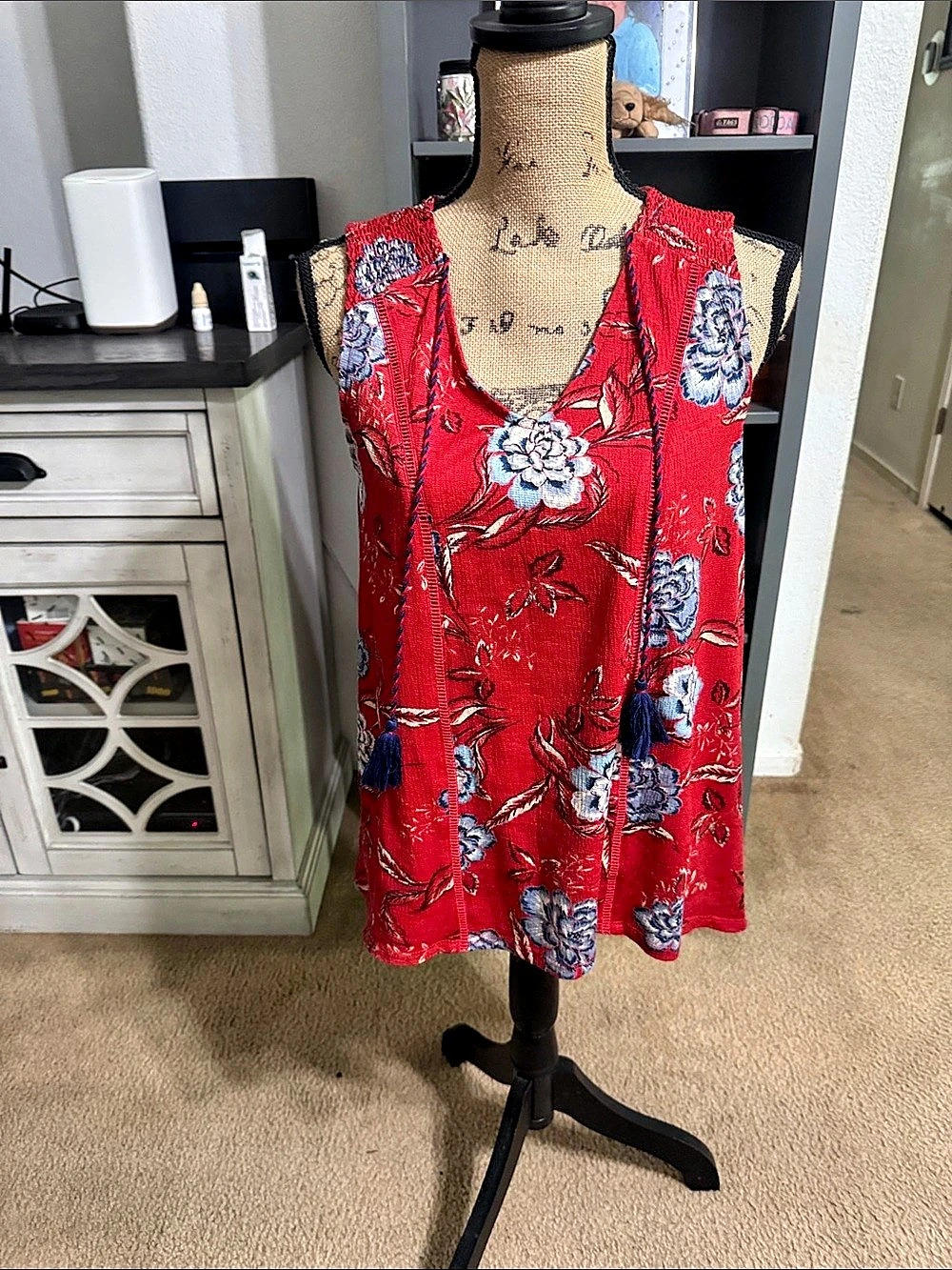 KNOX ROSE Floral Sleeveless Tunic in Red & Blue Size Small